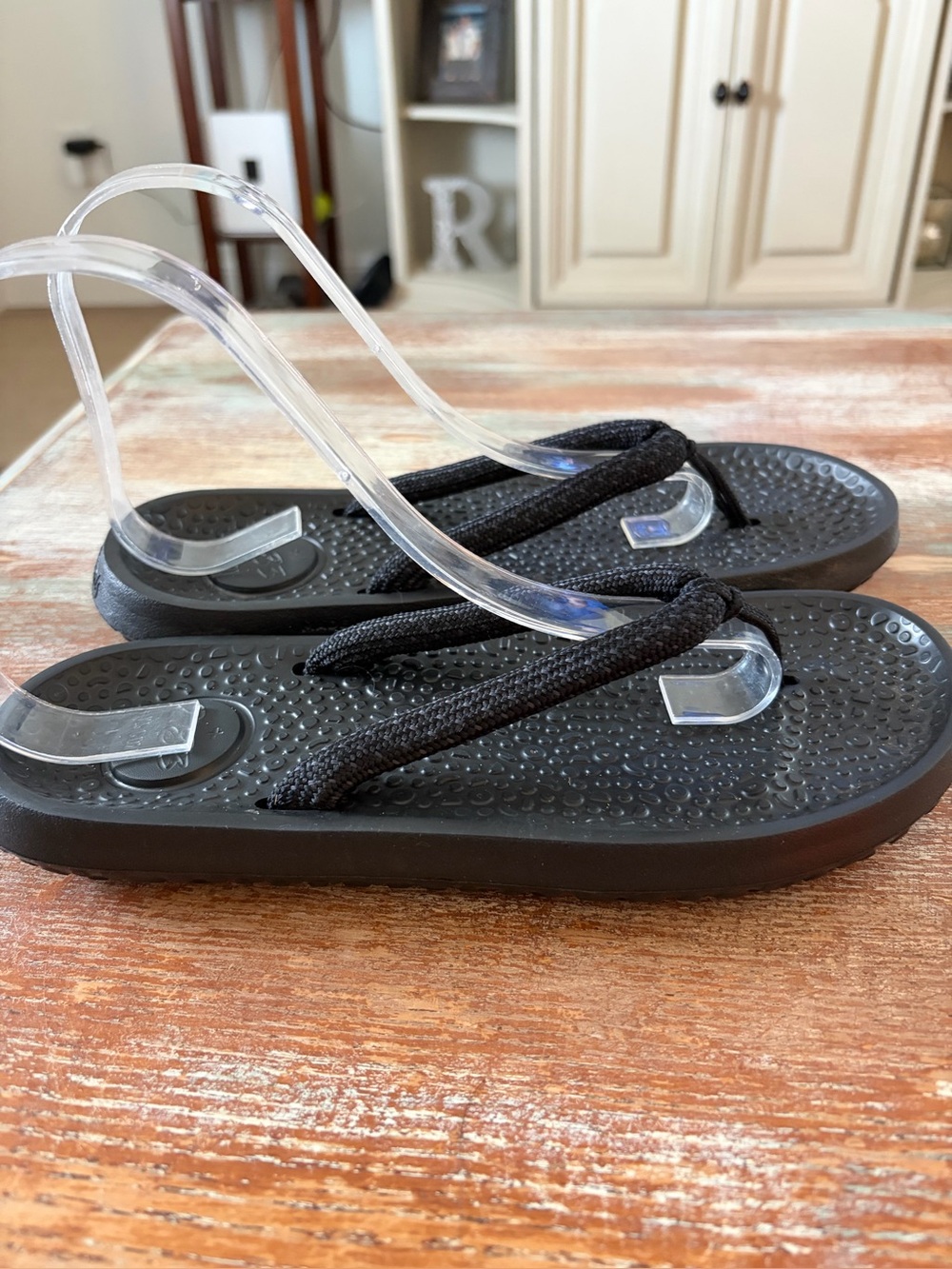 Allbirds Sugar Zeffer Women’s Sandals Flip Flops Black Size 7M Sweetfoam Soles
